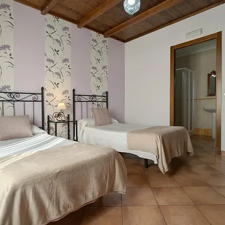 Holiday home Con Piscina Cortinales