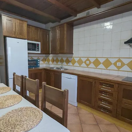 Con Piscina Cortinales Holiday home La Zarza (Badajoz)