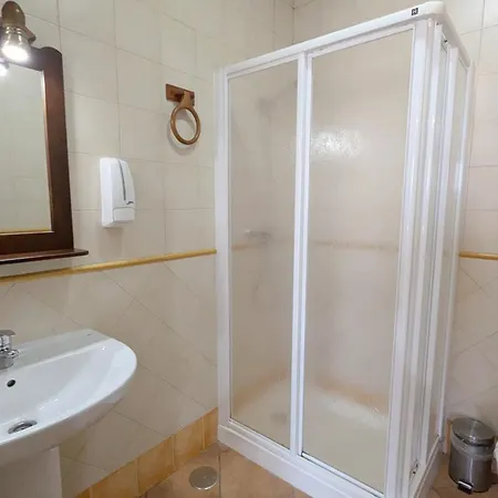 Con Piscina Cortinales Holiday home