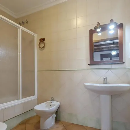 Holiday home Con Piscina Cortinales *